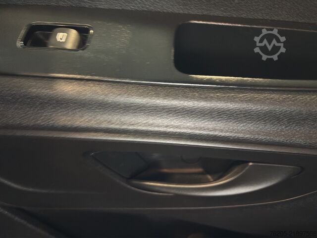 Xe van thùng kín Mercedes-Benz Sprinter 317 CDI Kasten  LED,Navi,Kamera