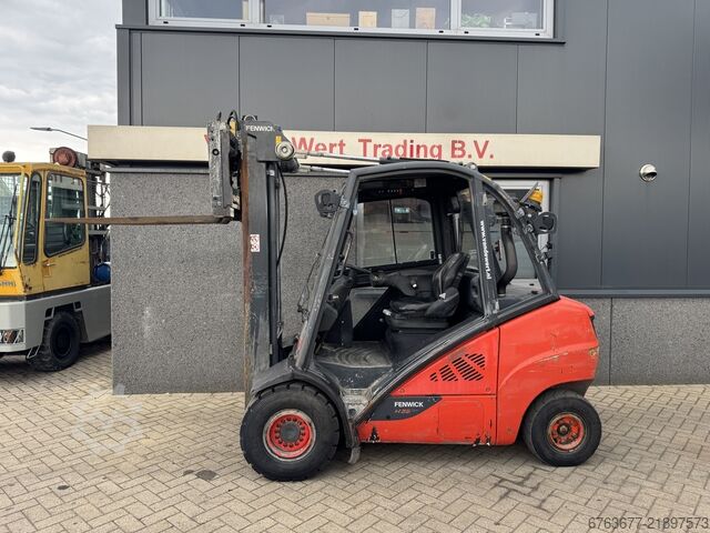 Linde H35D-02 Triplo 550 Angkat Bebas / Sisi Anjak / Pengubah Fork VW Diesel 2018 LINDE H35D-02 Triplo 550 Freelift / Sideshift / Vorkversteller VW Diesel 2018