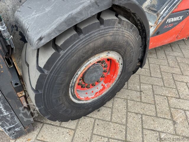 Linde H35D-02 Triplo 550 Angkat Bebas / Sisi Anjak / Pengubah Fork VW Diesel 2018 LINDE H35D-02 Triplo 550 Freelift / Sideshift / Vorkversteller VW Diesel 2018