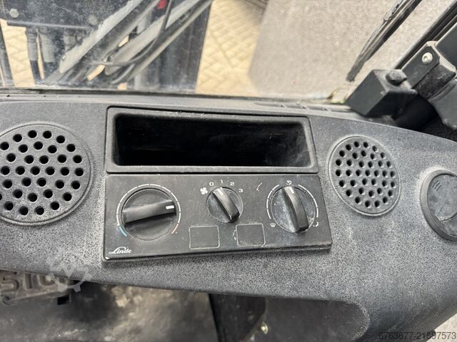 Linde H35D-02 Triplo 550 Angkat Bebas / Sisi Anjak / Pengubah Fork VW Diesel 2018 LINDE H35D-02 Triplo 550 Freelift / Sideshift / Vorkversteller VW Diesel 2018