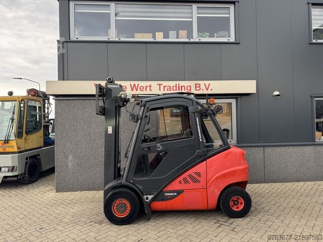 Linde H35D-02 Triplo 535 свободный подъём / боковое смещение / 4-я функция / VW дизель 2016 LINDE H35D-02 Triplo 535 Freelift / Sideshift / 4e Functie VW Diesel 2016