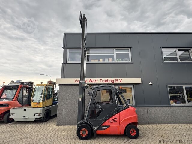 Linde H35D-02 Triplo 535 свободный подъём / боковое смещение / 4-я функция / VW дизель 2016 LINDE H35D-02 Triplo 535 Freelift / Sideshift / 4e Functie VW Diesel 2016