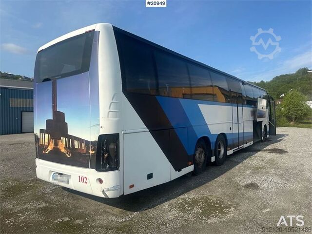 Автобус Volvo 9700H на 54 места с летними и зимними шинами Volvo 9700H bus w/ 54 seats w/ summer and winter tires