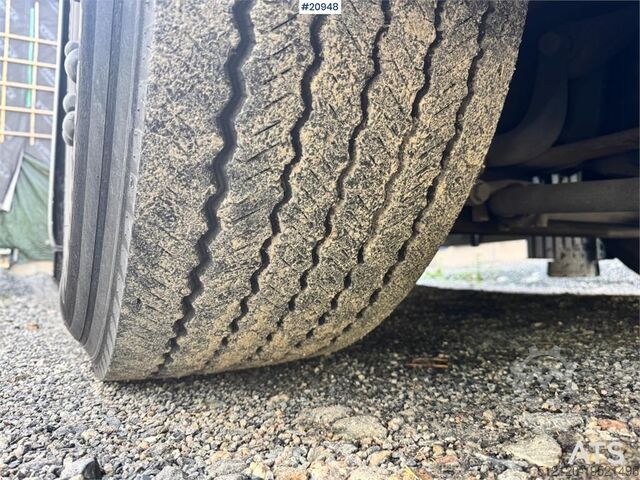 Hulladékgyűjtő jármű Scania P410 Compactor truck w/ Crane.