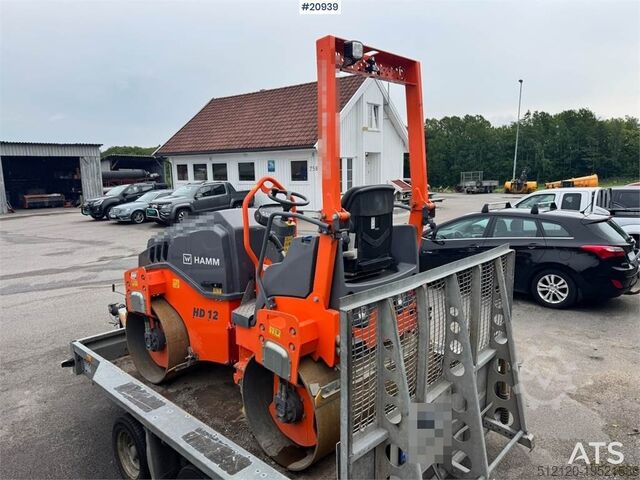 Tandemrulle Hamm HD12 VV Tandem roller.