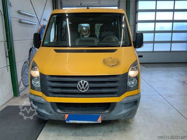 Microbuz VOLKSWAGEN Crafter Kombi 35 mittel L2H1 Fensterbus Ahk.3,5t