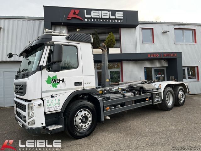 卷臂钩自卸卡车 VOLVO FM 330*Meiller Haken RK20.65*Lift/Lenk*210 TKM*