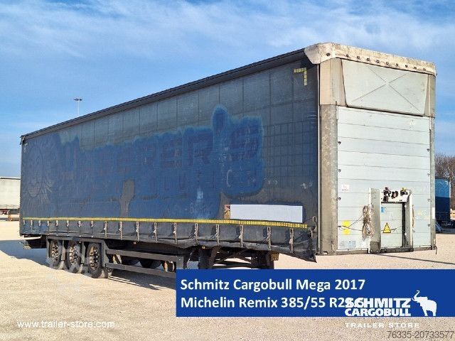 带篷布的开放式半挂车 Schmitz Cargobull Curtainsider Mega