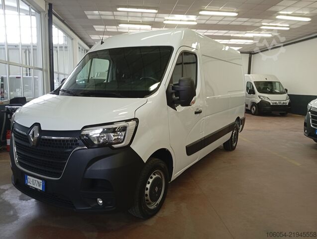 Duba panelată Renault Master T35