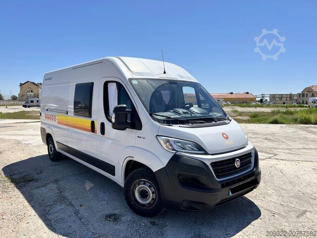 Bivalnik/kamper Fiat Weinsberg Carabus 600 K 4 Posti Letto | Completamente Attrezzato