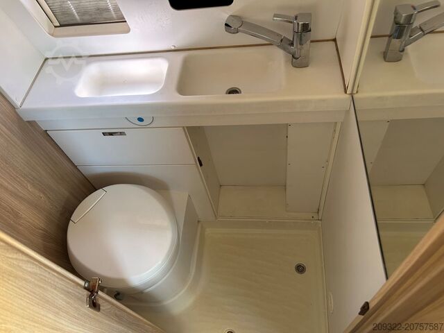 Kemperis/kemperis-autopriekaba Fiat Weinsberg Carabus 600 K 4 Posti Letto | Completamente Attrezzato