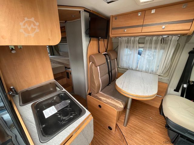 Husbil PÖSSL Roadcruiser | Solar, Markise, age+TV