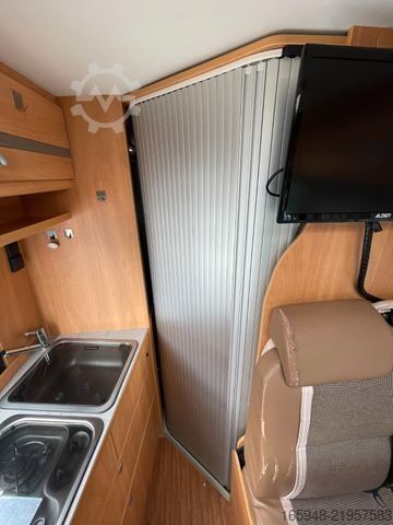 Husbil PÖSSL Roadcruiser | Solar, Markise, age+TV