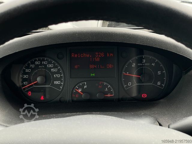 Husbil PÖSSL Roadcruiser (B) *Heavyfahrwerk**1.Hand-wenig KM*