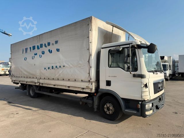 फ्लैटबेड ट्रक टार्प के साथ MAN TGL 12.180 * MOTORSCHADEN * EURO 5 * LBW * 7 M L