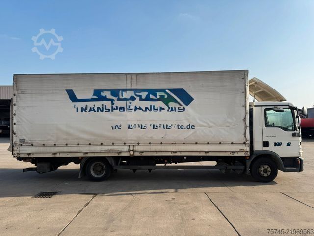 फ्लैटबेड ट्रक टार्प के साथ MAN TGL 12.180 * MOTORSCHADEN * EURO 5 * LBW * 7 M L