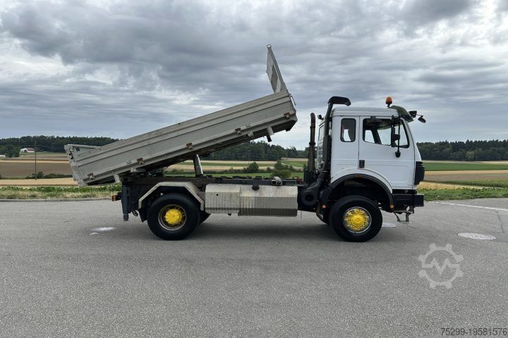 Camion-benne tricar Mercedes-Benz 1844 V8 4x4 Kipper / Swiss-Vehicle