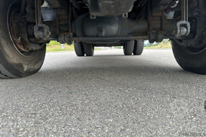Camion-benne tricar Mercedes-Benz 1844 V8 4x4 Kipper / Swiss-Vehicle