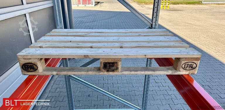 Tungt reol ca. 100,16 lfm. Palettenregale H: 250 cm Fachlast: 3000 kg , 324 Palettenplätze