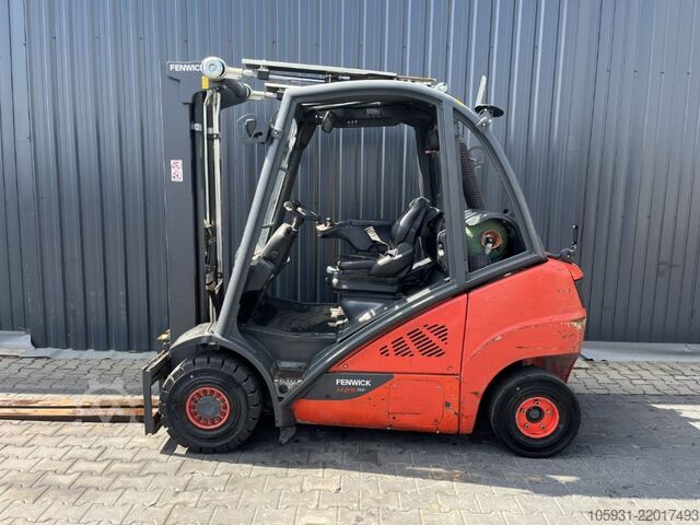 Ashensorë LPG Linde H25T-02