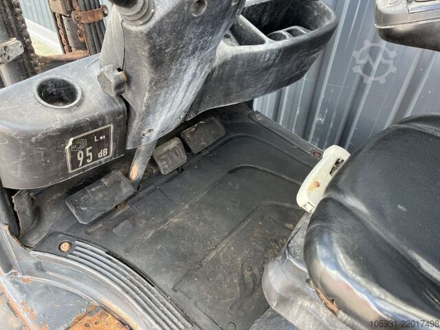 Carrello elevatore GPL Linde H18T-01