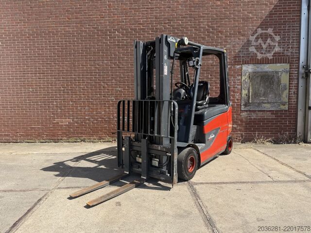 Carrello elevatore elettrico a 4 ruote Linde E25HL-01/600