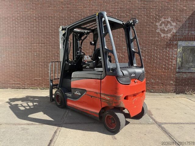 Carrello elevatore elettrico a 4 ruote Linde E25HL-01/600