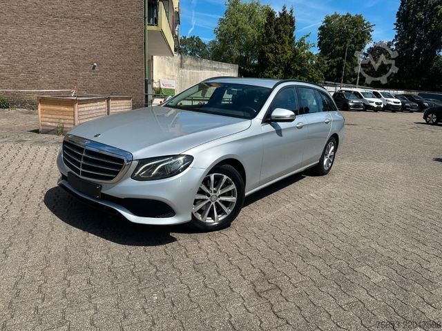 マイクロバス MERCEDES-BENZ E 220d T Automatik 143kw * LED * Navi * Kamera