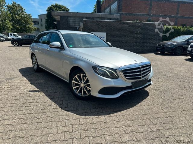マイクロバス MERCEDES-BENZ E 220d T Automatik 143kw * LED * Navi * Kamera