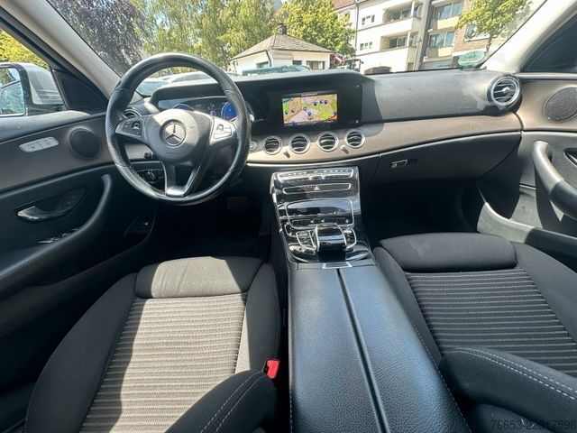 マイクロバス MERCEDES-BENZ E 220d T Automatik 143kw * LED * Navi * Kamera