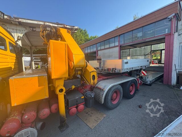 MAN com guindaste todo-o-terreno 15t MAN 25.502 6x4