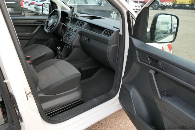 Fourgon tôlé Volkswagen Caddy 2.0 TDI 4Motion 2-Sitzer  Klima Tempomat Werkstatteinbauten COC