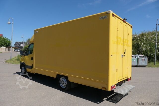 Skriňová dodávka iveco Daily 35 S11 C30C AUTOMATIK KAMERA Regale LUFT DURCHGANG EURO-5 CoC