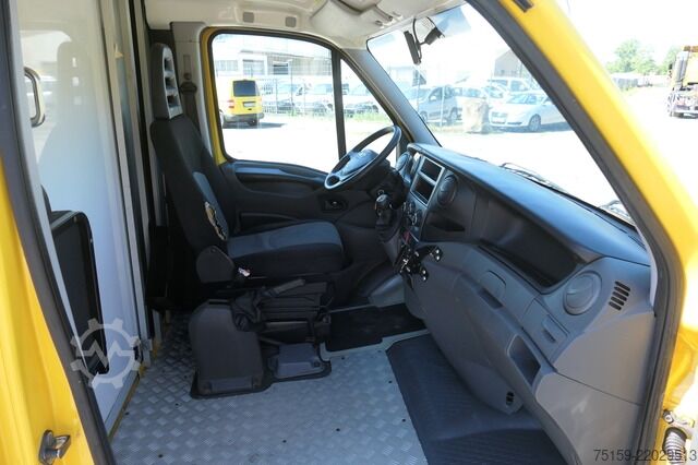 Skriňová dodávka iveco Daily 35 S11 C30C AUTOMATIK KAMERA Regale LUFT DURCHGANG EURO-5 CoC