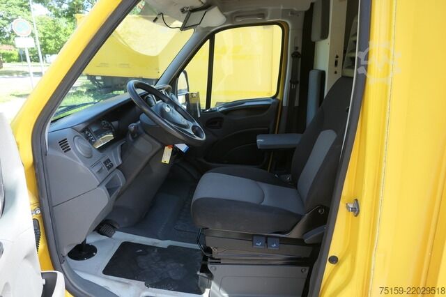 Skriňová dodávka iveco Daily 35 S11 C30C AUTOMATIK KAMERA Regale LUFT DURCHGANG EURO-5 CoC