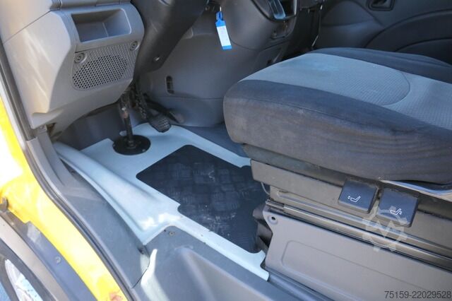 Skriňová dodávka iveco Daily 35 S11 C30C AUTOMATIK KAMERA MAXI Regale DURCHGANG