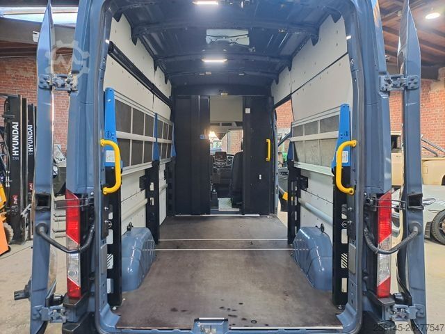 Furgoneta de caja alta FORD Transit Kasten 350 L3 H3 KlimaKamera TüvNeu Navi