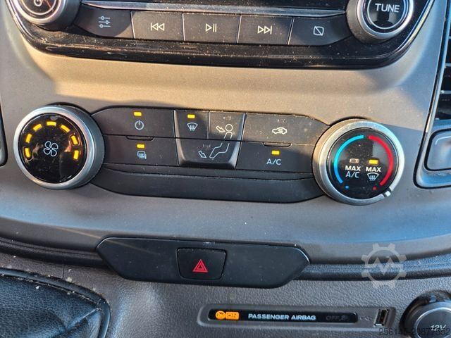 Furgoneta de caja alta FORD Transit Kasten 350 L3 H3 KlimaKamera TüvNeu Navi