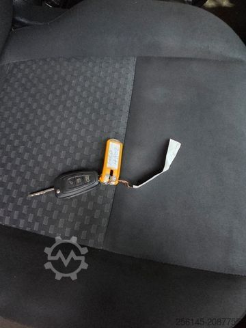 Furgoneta de caja alta FORD Transit Kasten 350 L3 H3 KlimaKamera TüvNeu Navi