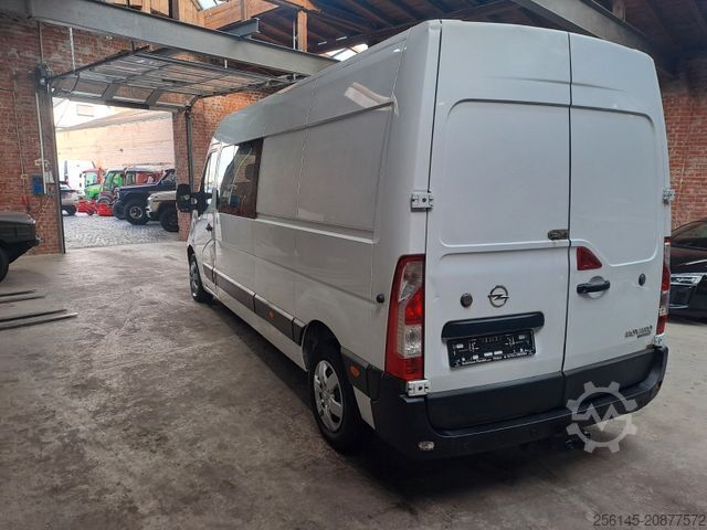 Furgoneta de caja alta OPEL Movano DoKa 6Sitze 3,5 AHK NaviKlimaTüvServicNeu