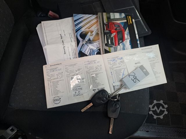 Furgoneta de caja alta OPEL Movano DoKa 6Sitze 3,5 AHK NaviKlimaTüvServicNeu