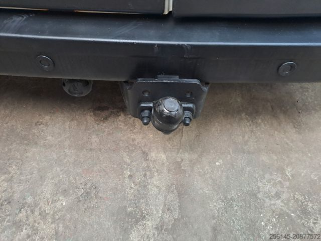 Furgoneta de caja alta OPEL Movano DoKa 6Sitze 3,5 AHK NaviKlimaTüvServicNeu