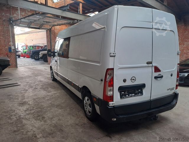 Minibús OPEL Movano DoKa 6Sitze 3,5 AHK NaviKlimaTüvServicNeu