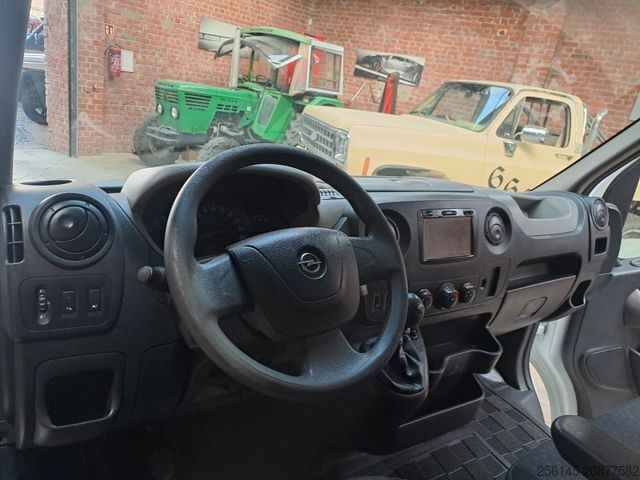 Minibús OPEL Movano DoKa 6Sitze 3,5 AHK NaviKlimaTüvServicNeu