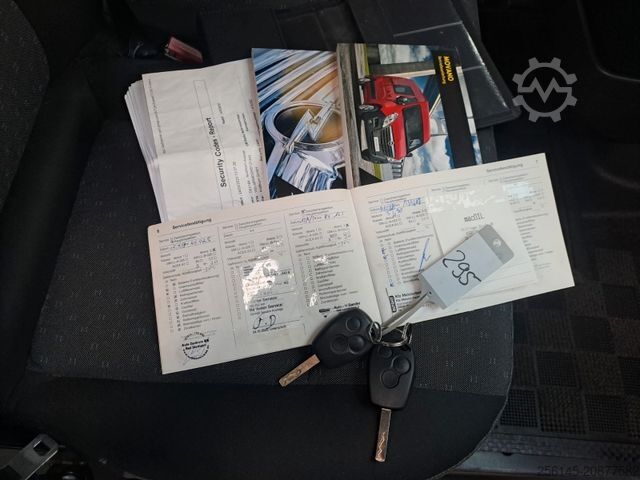 Minibús OPEL Movano DoKa 6Sitze 3,5 AHK NaviKlimaTüvServicNeu