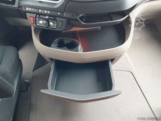 Standard tractor unit DAF XG 480 FT