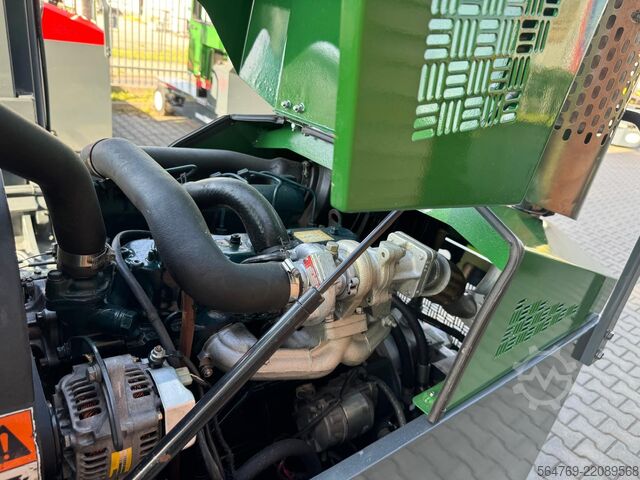 чотири-напрямний навантажувач Combilift C4000 / Diesel / Very good condition