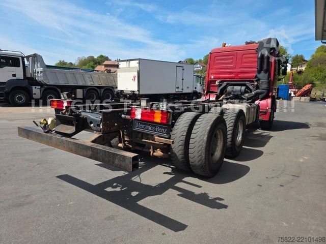 Шасі вантажівки MERCEDES-BENZ Actros 2641 / 6X4 / EPS 3 Pedal / German