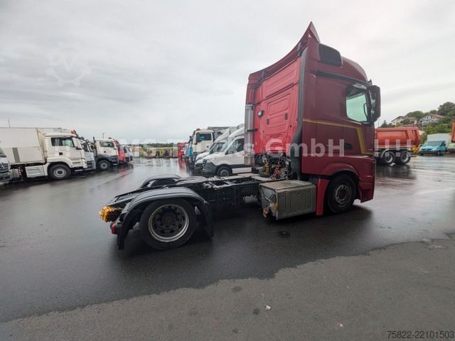 Великооб’ємний тягач MERCEDES-BENZ Actros 1848 / Retarder / Park Cool / German