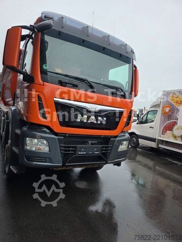 Саміоскид MAN TGS 35.400 / 8X4 / 17qm Carnehl MULDE